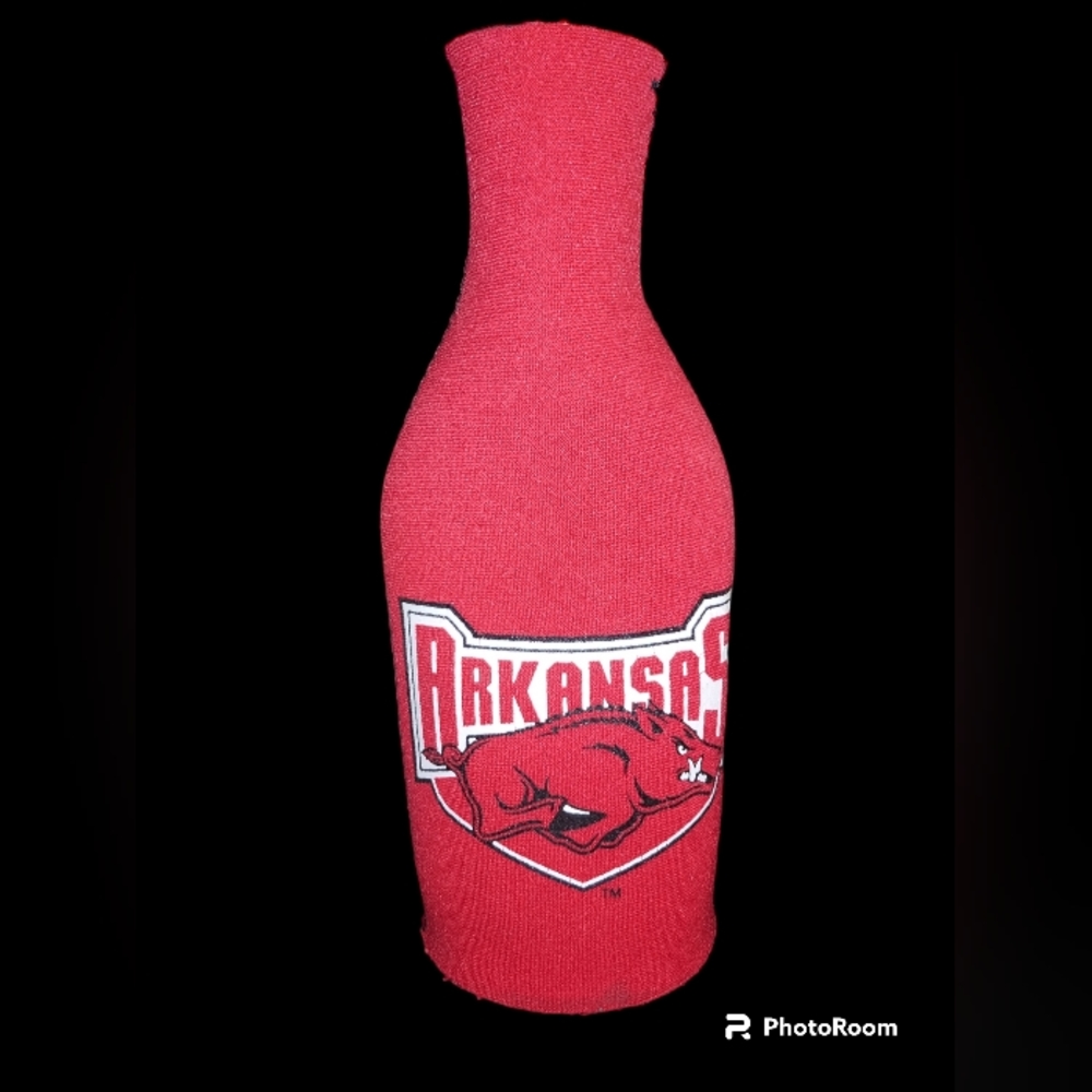 Arkansas Razorbacks bottle koozie with zipper
